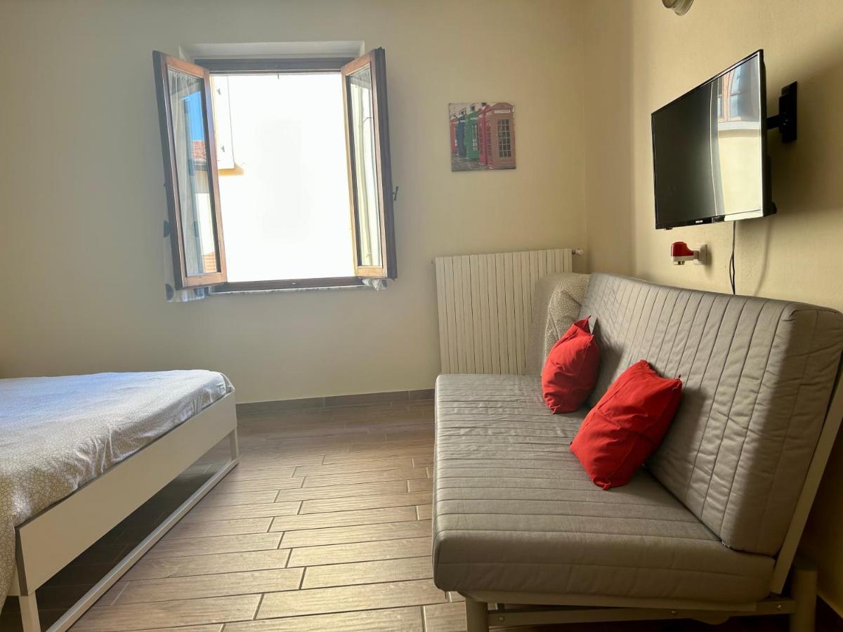 Apartment Nel Centro Della Citta Pistoia Exterior foto