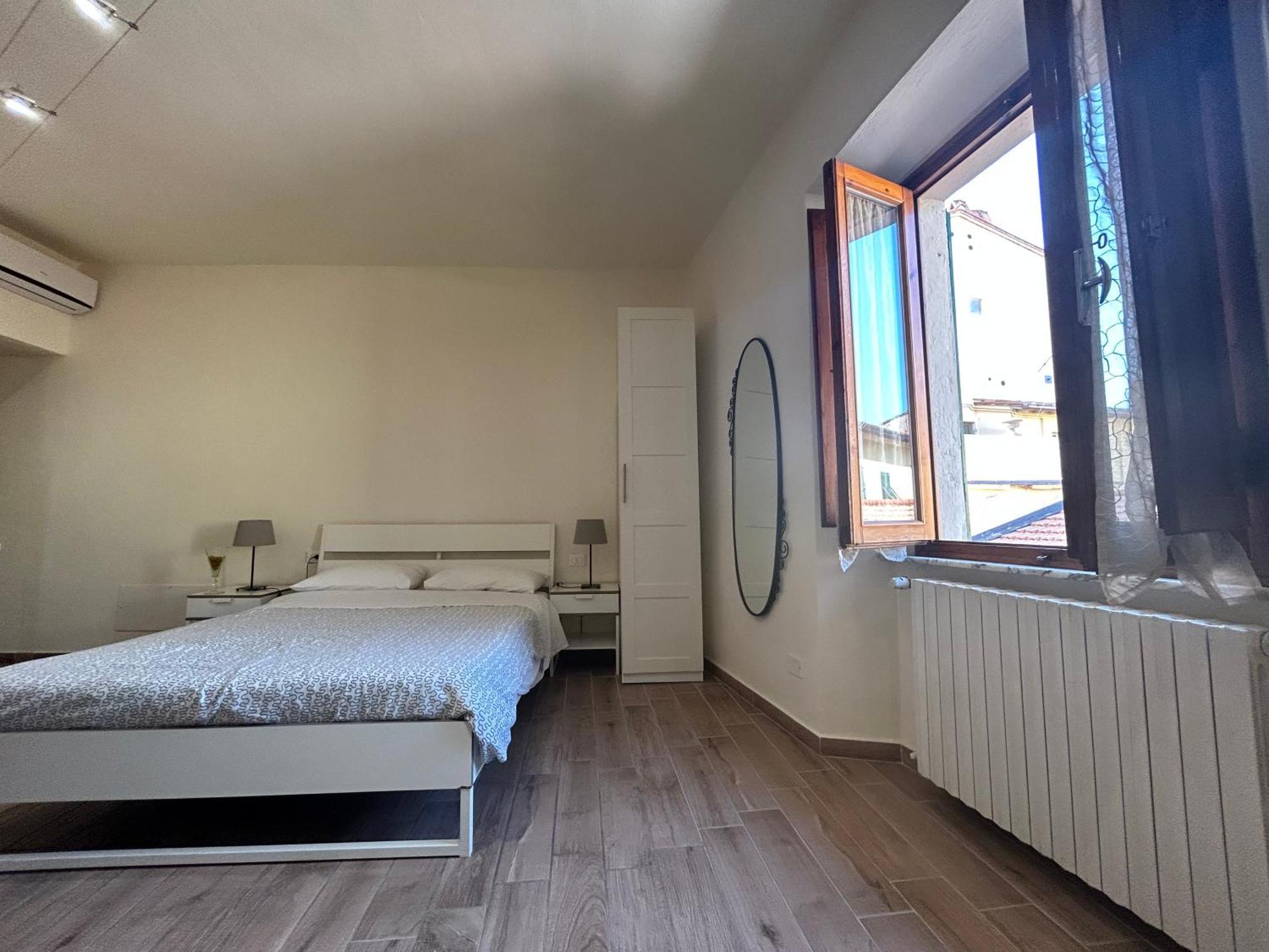 Apartment Nel Centro Della Citta Pistoia Exterior foto