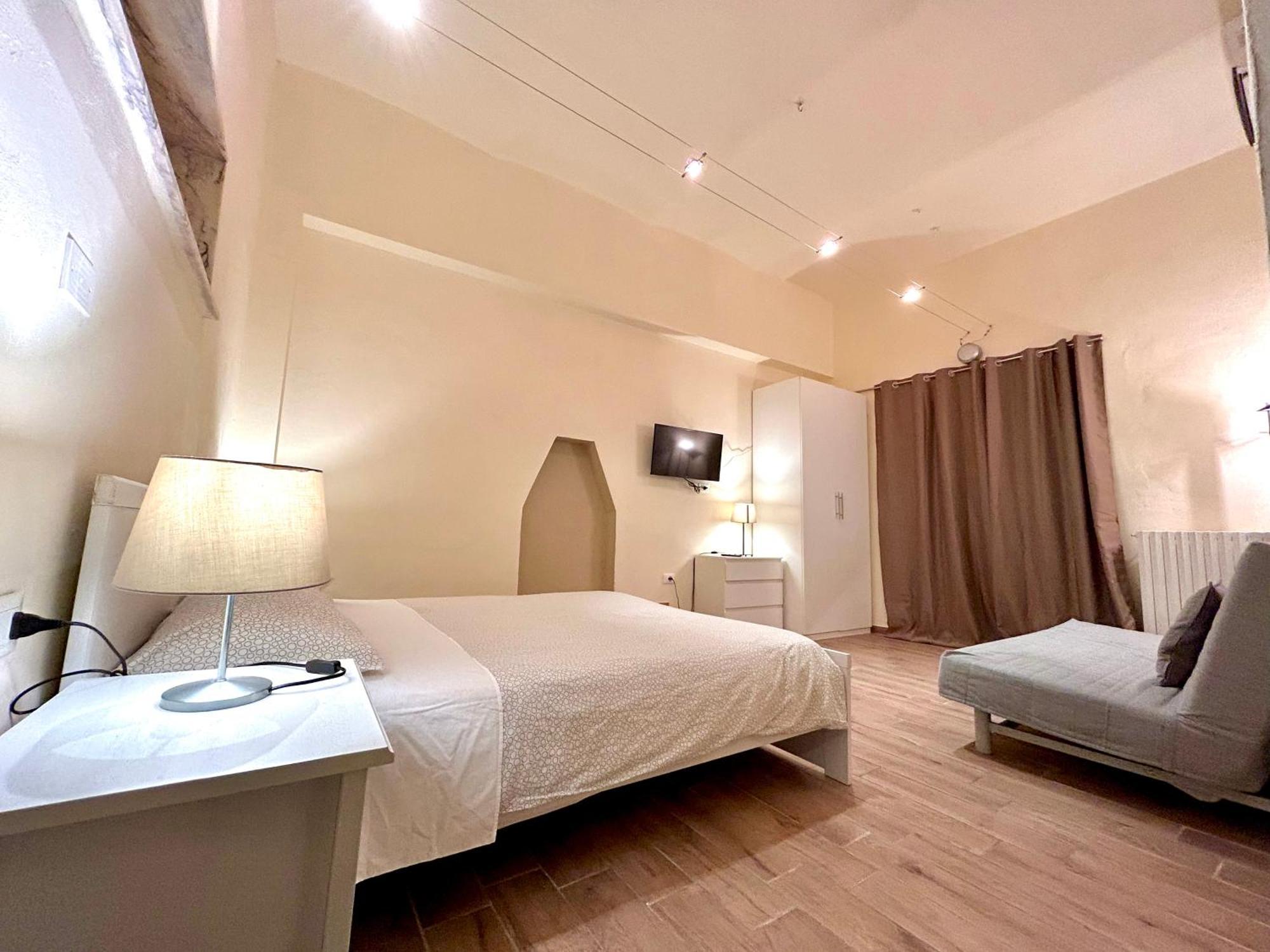 Apartment Nel Centro Della Citta Pistoia Exterior foto
